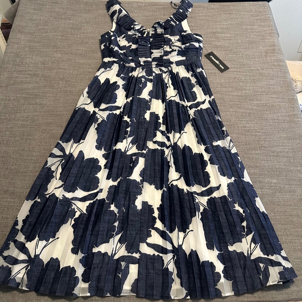 Karl Lagerfeld Paris Midi Dress Womens 10 Navy White NWT Floral Pleated Ruffle